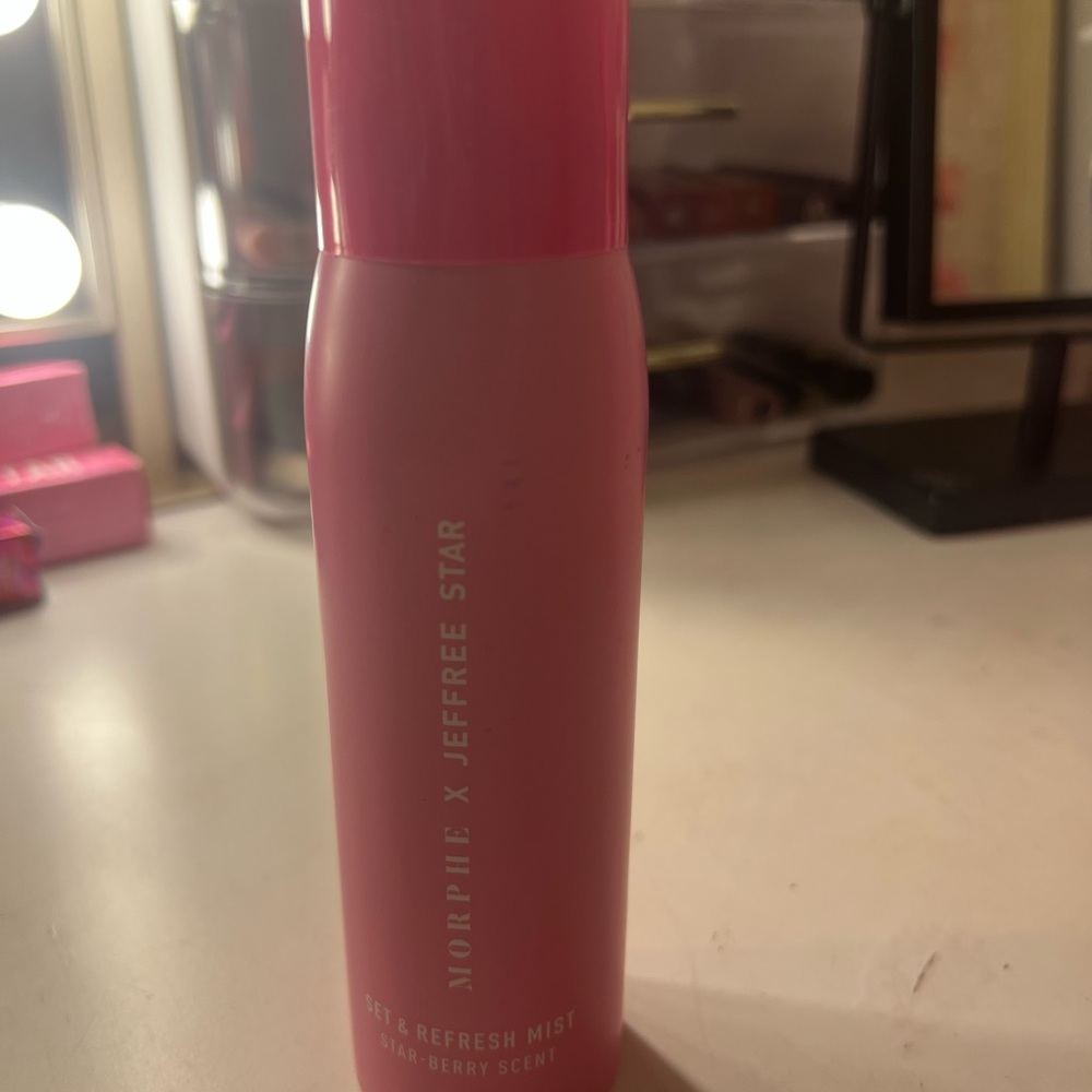 Morphe x Jeffree Star Pink Setting Spray
